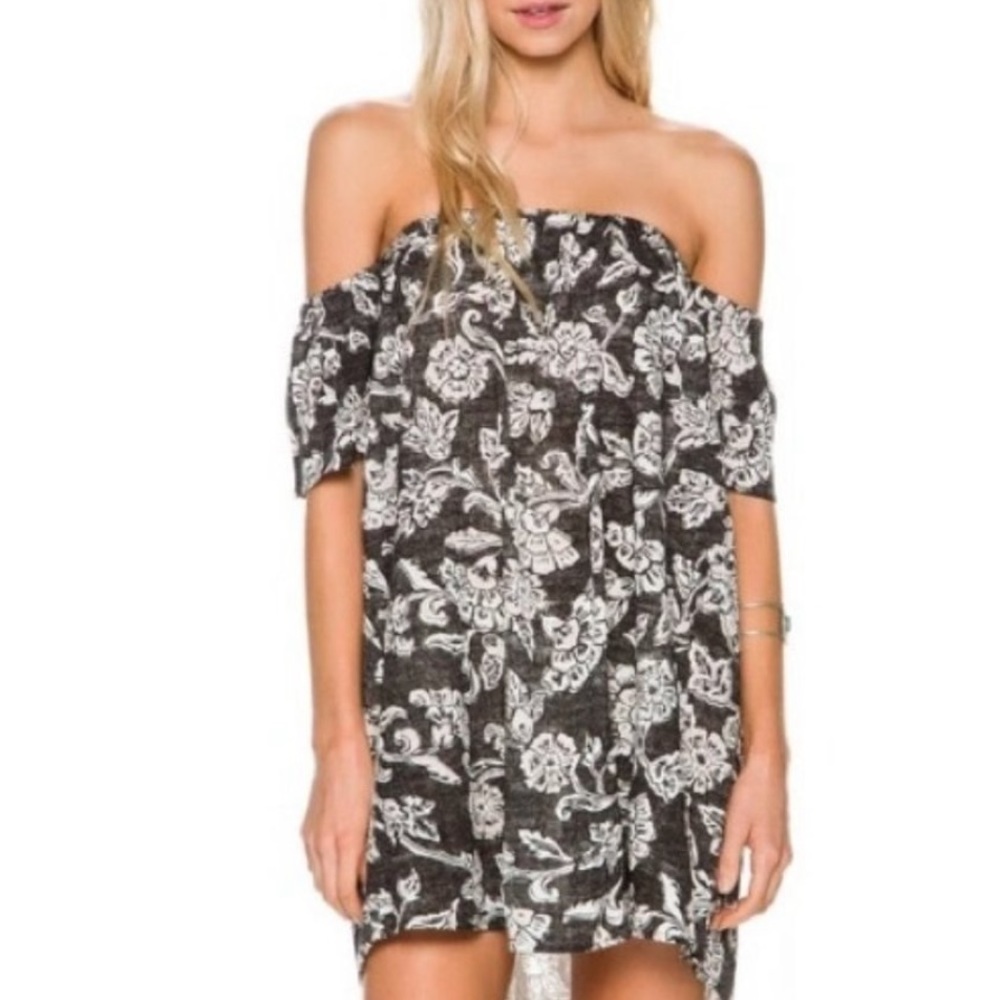 Billabong Floral Off Shoulder Dress